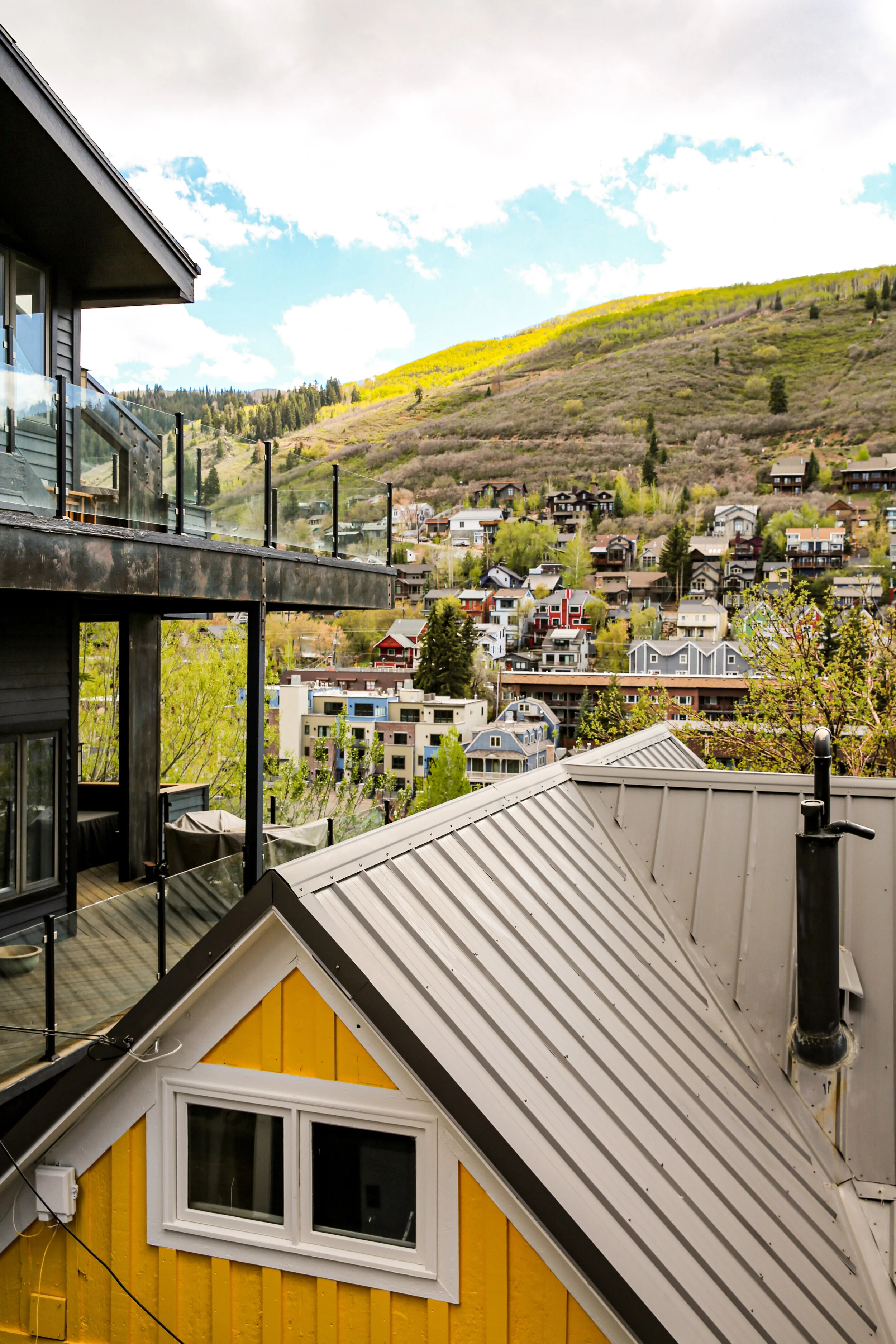 GALLERY — The Yellow House